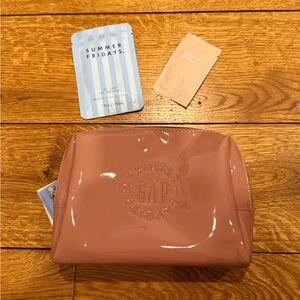 GAP x Summer Fridays Cosmetic Bag